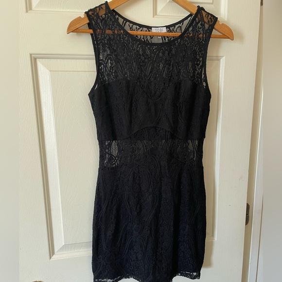 Tobi black dress size medium. - Picture 1 of 4
